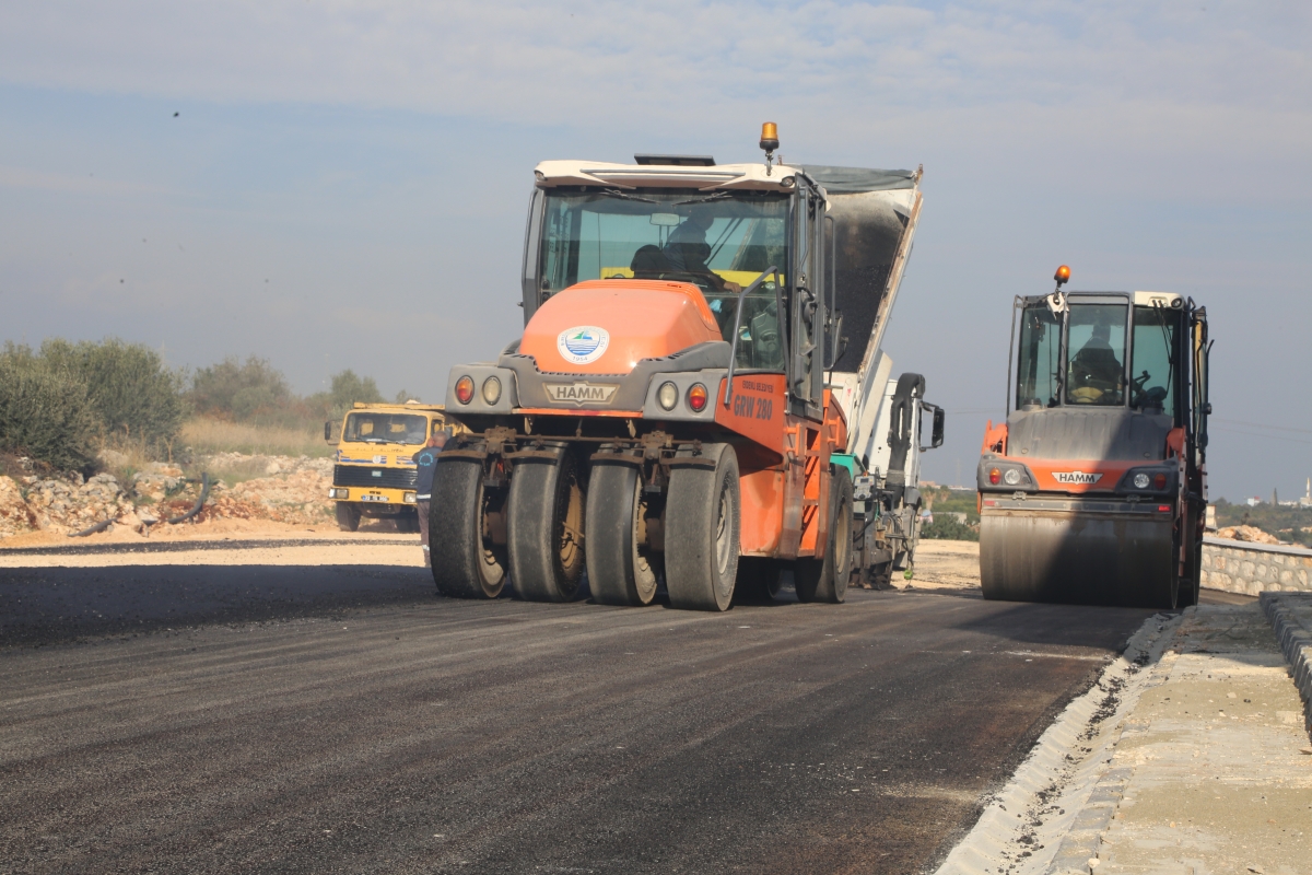 “Erdemli Belediyesi’nden 450 KM Yol, 206 Milyon TL’lik Yatırım”