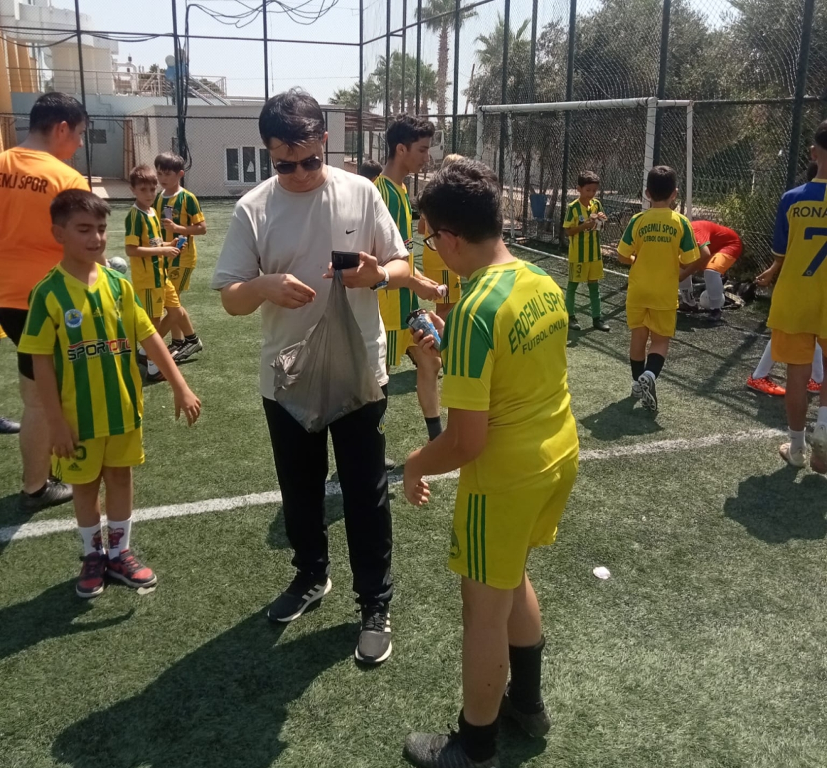 Yazar Erdemli 
