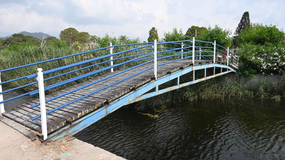 Sarıören Deresi üzerindeki köprü yenilendi
