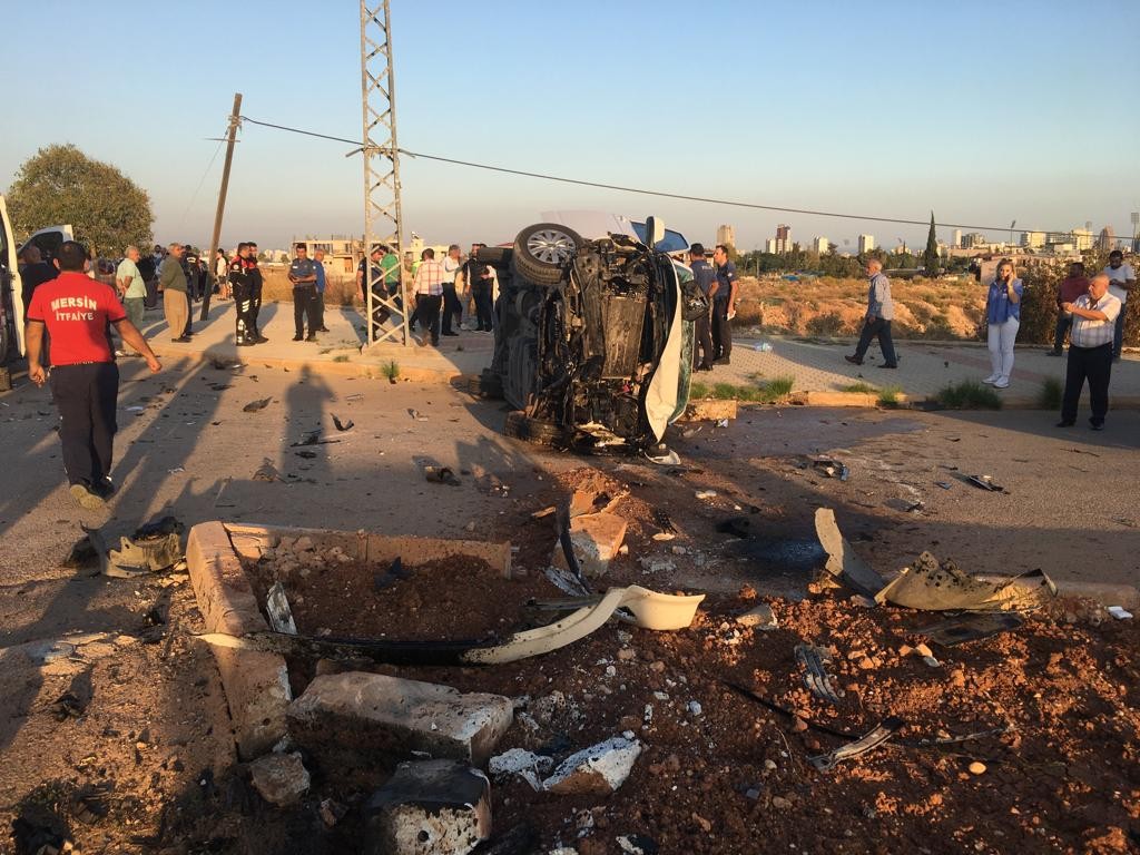 Mersin’de öğrenci servisi ile otomobil çarpıştı: 7 yaralı
