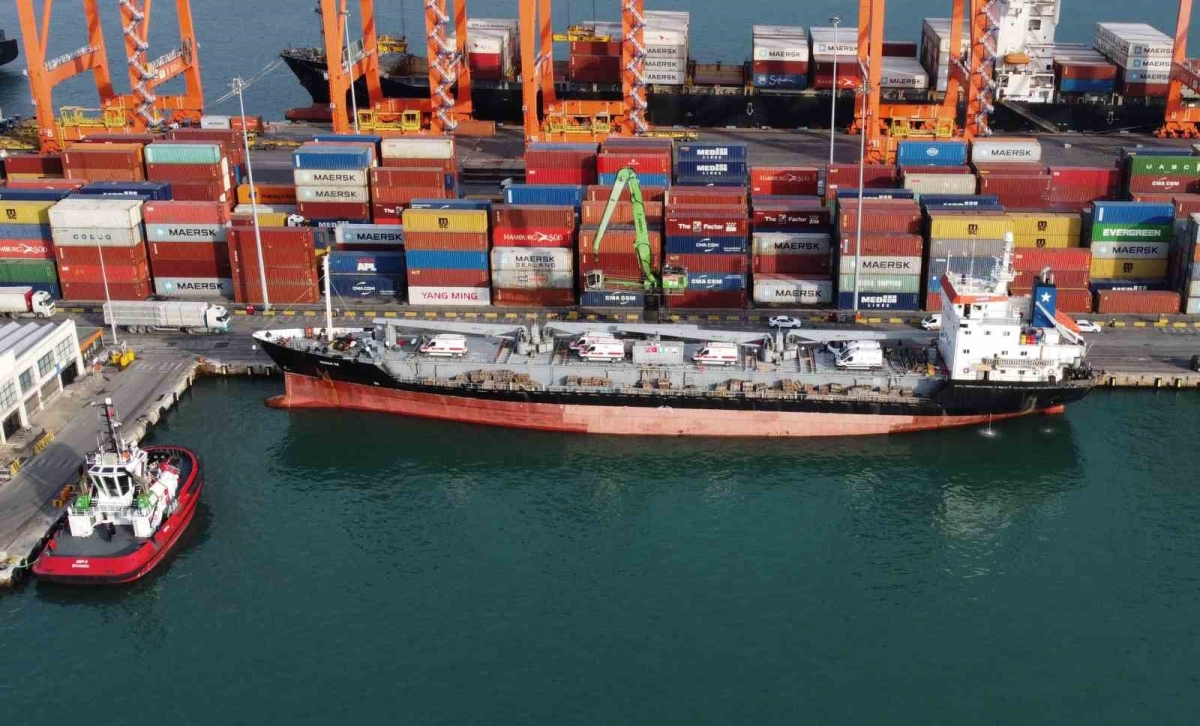 Türk Kızılay’ının Gazze’ye bin 500 tonluk 3’üncü yardım gemisi uğurlandı
