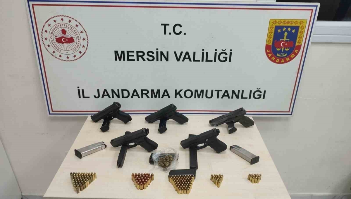 Erdemli’de silah kaçakçılığı operasyonu: 5 gözaltı
