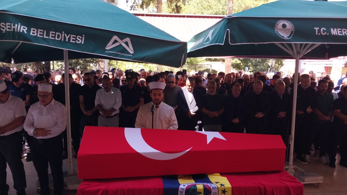 Derbide hayatını kaybeden Gazi Gerçek Yaşar, son yolculuğuna uğurlandı
