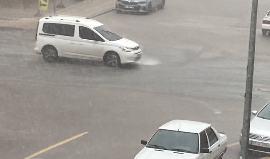 Mersin’de yağış etkisini sürdürüyor