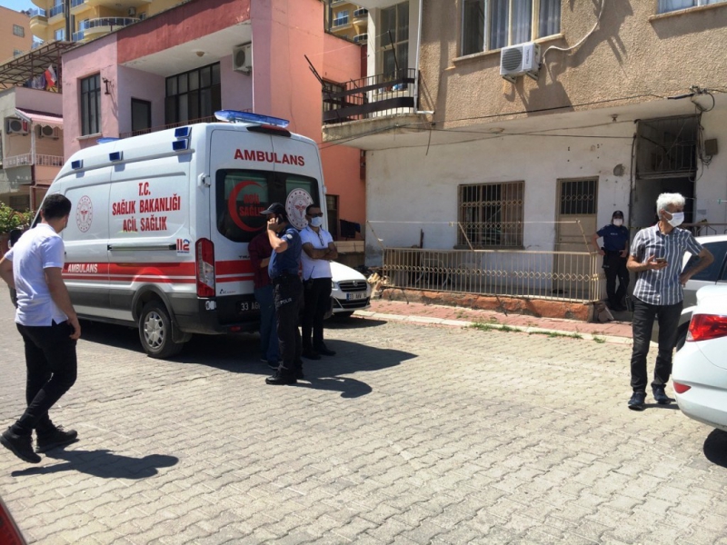 Mersin'de kadın cinayeti   