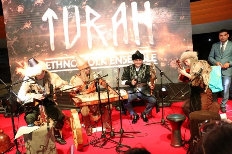 Toroslar'da Turan Ethno Folk Band rüzgarı   