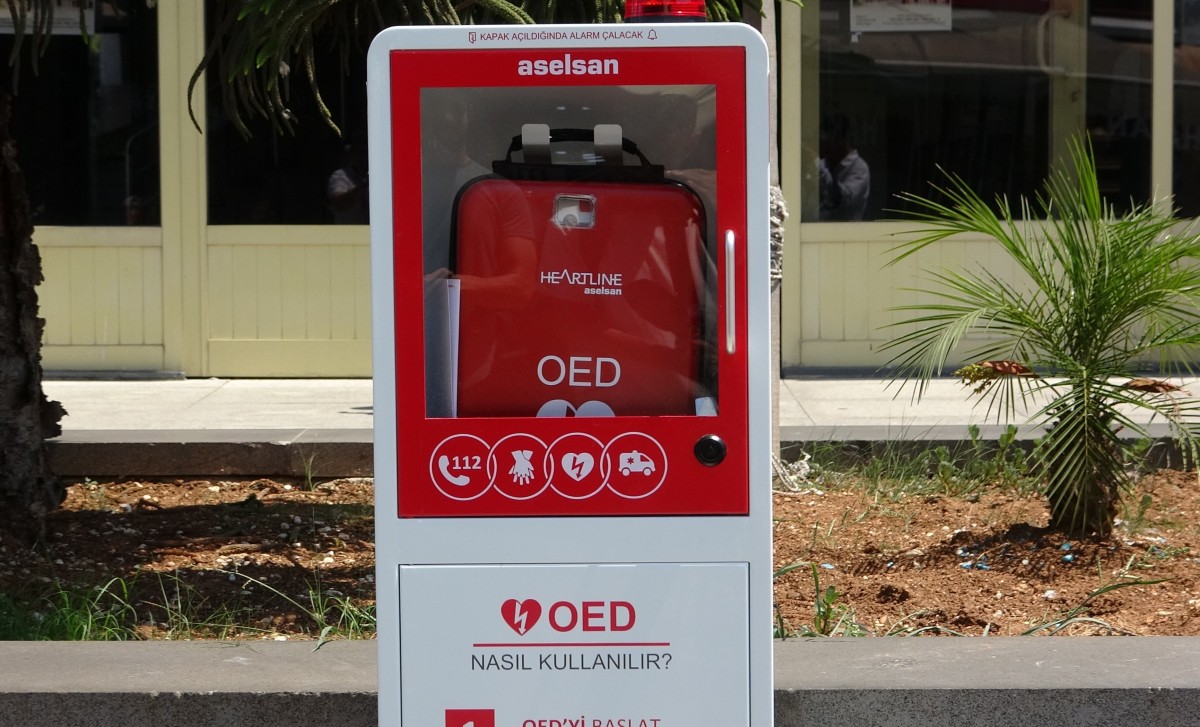 Mersin’in 4 noktasına hayat kurtaran OED cihazı yerleştirildi
